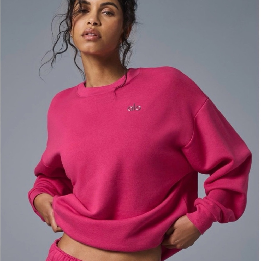 ALO Yoga Vibrant Pink Women's Hoodie